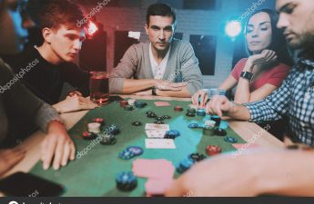 How to Enjoy Playing Poker With Friends